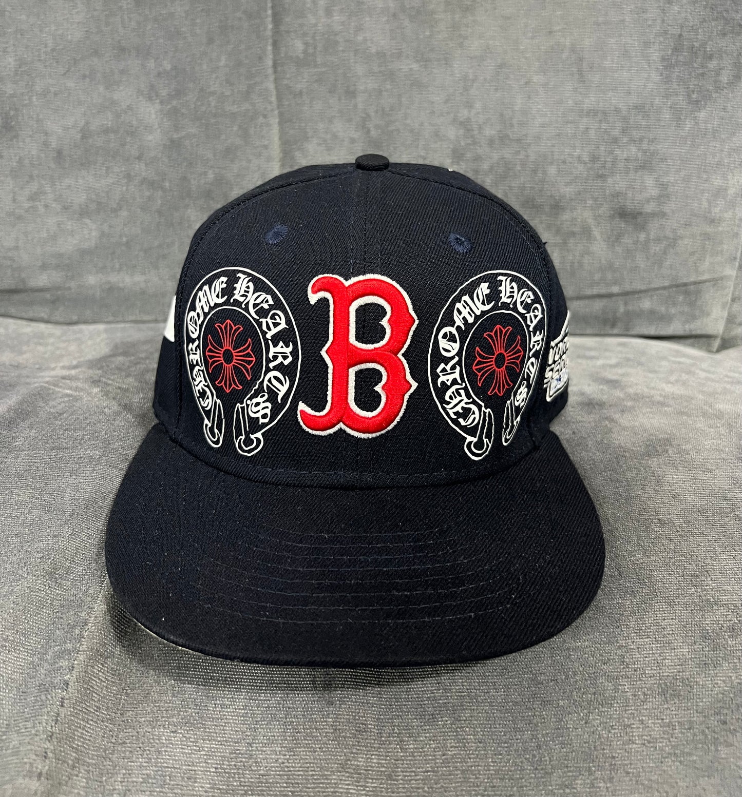 Gorra new era Boston custom Chrome Hearts